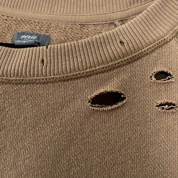 Aerie distressed Crewneck - Picture 2 of 3